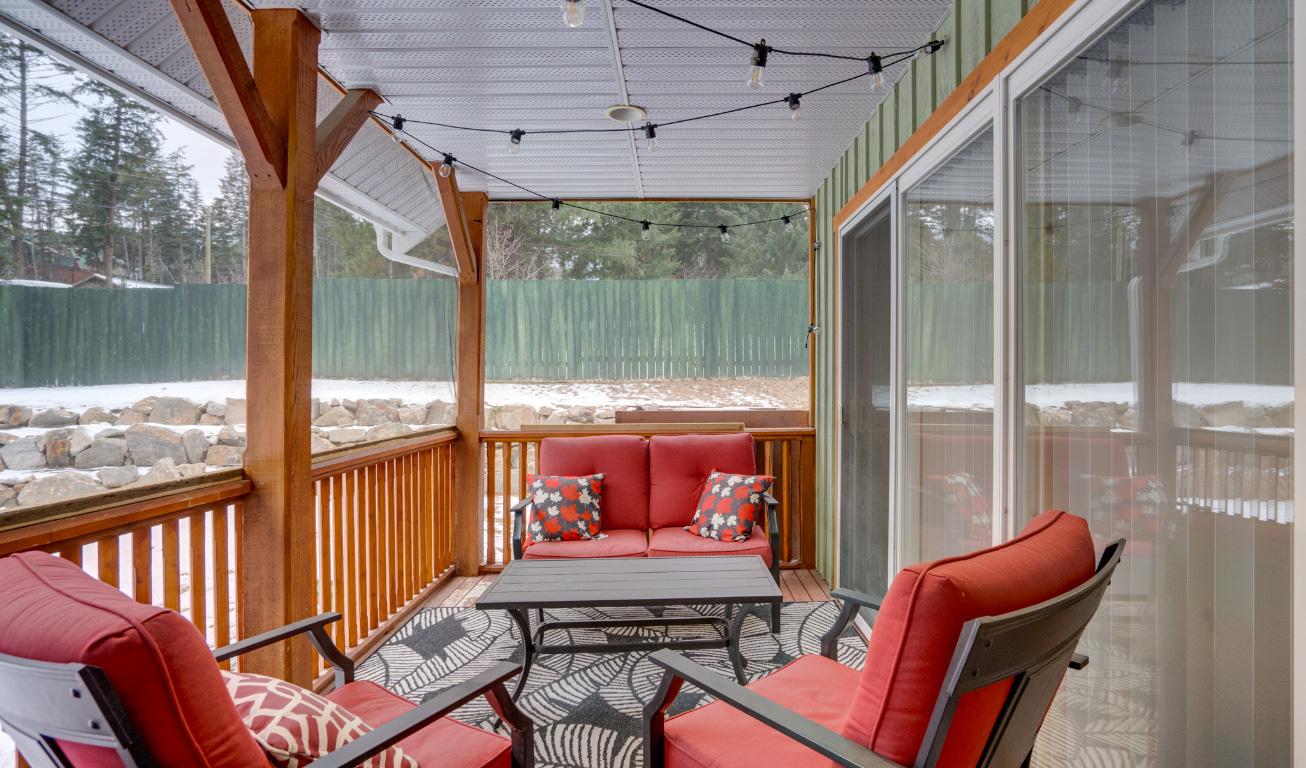 









810


Firwood

Road,
Kelowna,




BC
V1Z 3V5

