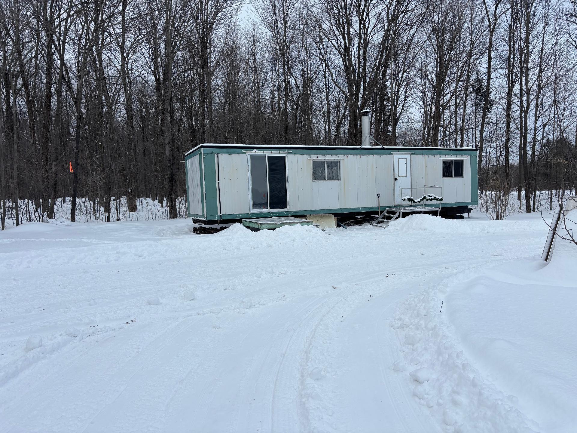 












Route Sir-Wilfrid-Laurier

,
Mirabel,







QC
J7N1L5

