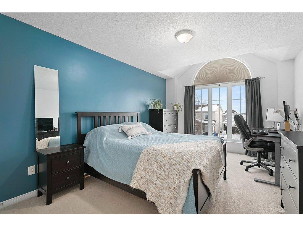 









103


Rue du Grand-Hunier

,
Gatineau (Aylmer),




QC
J9H6T8

