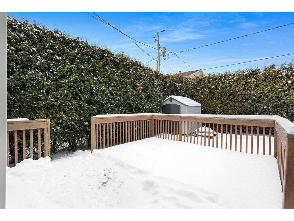 









103


Rue du Grand-Hunier

,
Gatineau (Aylmer),




QC
J9H6T8

