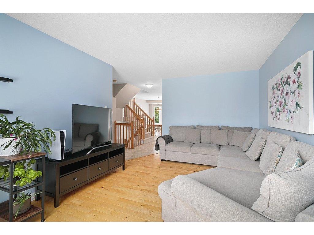 









103


Rue du Grand-Hunier

,
Gatineau (Aylmer),




QC
J9H6T8

