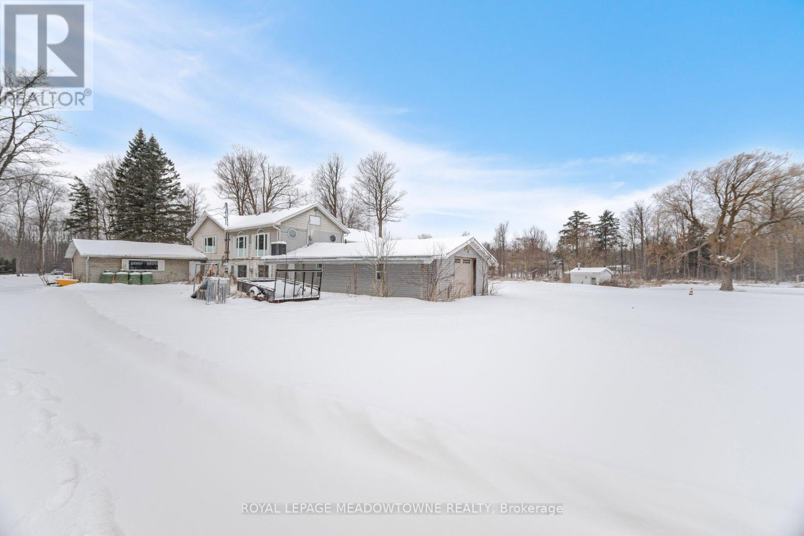 












11255 REGIONAL ROAD 25 ROAD

,
Halton Hills,




Ontario
L7J2M1

