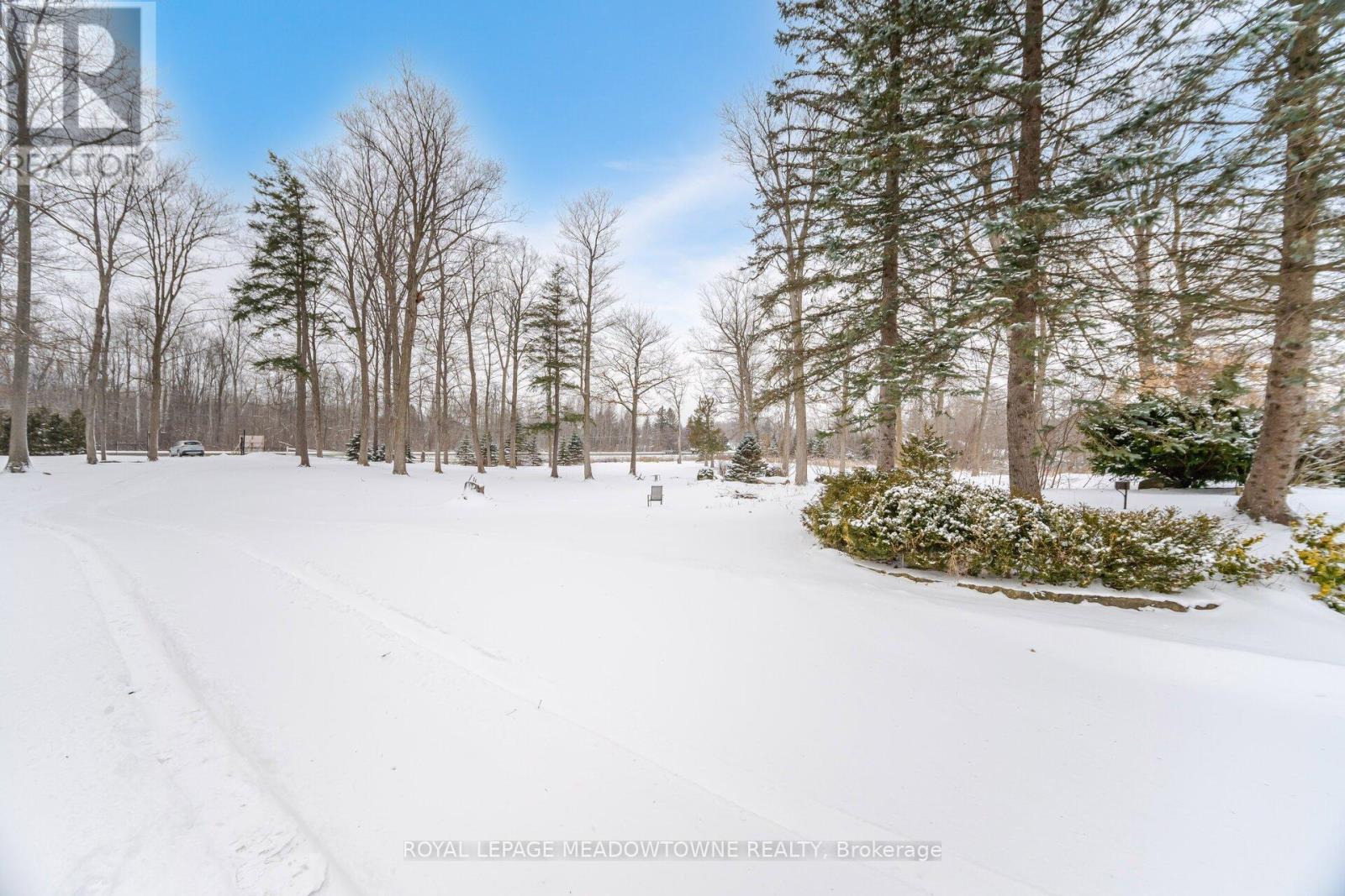 












11255 REGIONAL ROAD 25 ROAD

,
Halton Hills,




Ontario
L7J2M1

