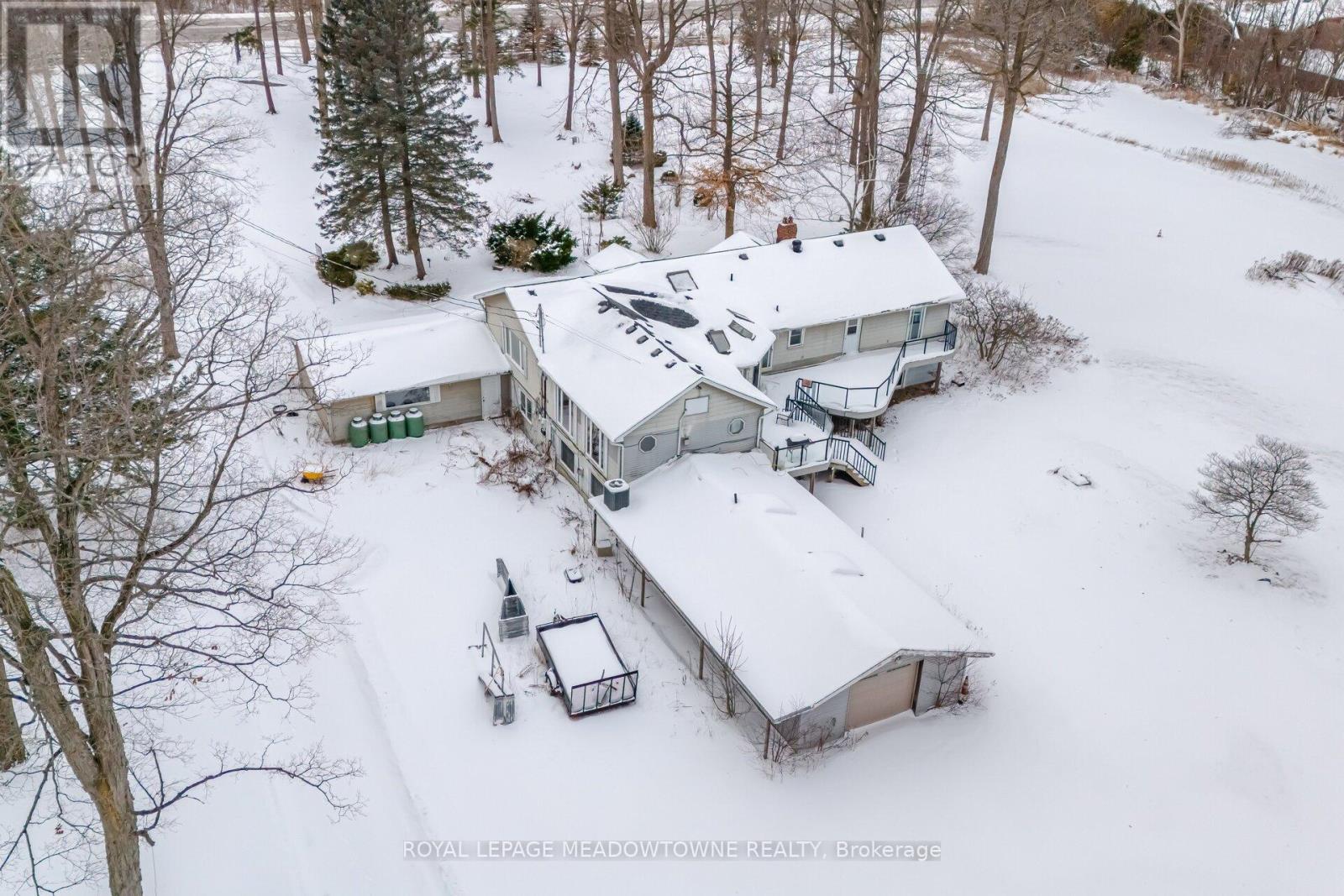 












11255 REGIONAL ROAD 25 ROAD

,
Halton Hills,




Ontario
L7J2M1

