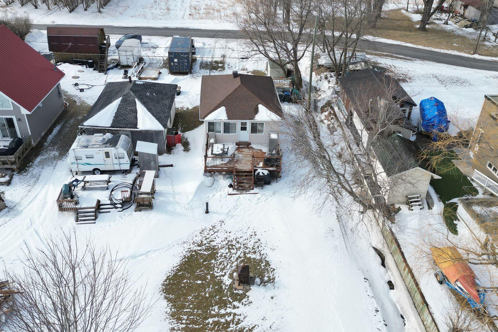 









1325D


1re Rue

,
Saint-Blaise-sur-Richelieu,




QC
J0J1W0

