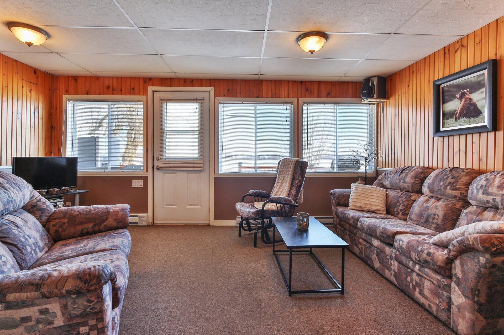 









1325D


1re Rue

,
Saint-Blaise-sur-Richelieu,




QC
J0J1W0

