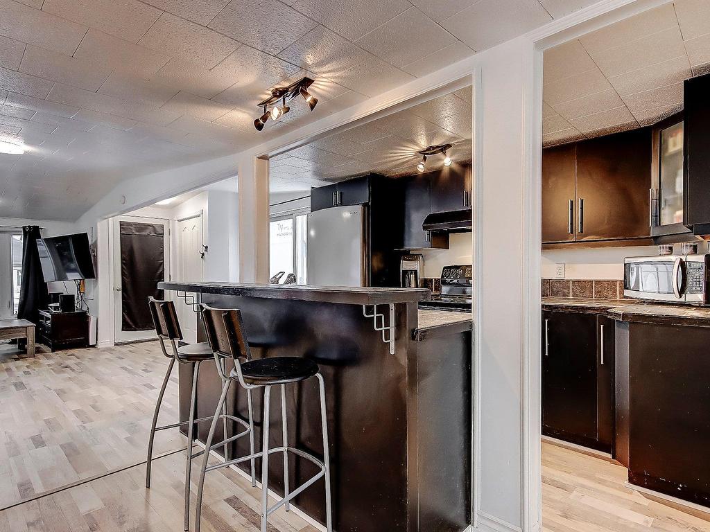 









3950


Boul. Sir-Wilfrid-Laurier

, 128,
Longueuil (Saint-Hubert),




QC
J3Y5Y9

