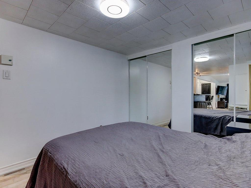 









3950


Boul. Sir-Wilfrid-Laurier

, 128,
Longueuil (Saint-Hubert),




QC
J3Y5Y9

