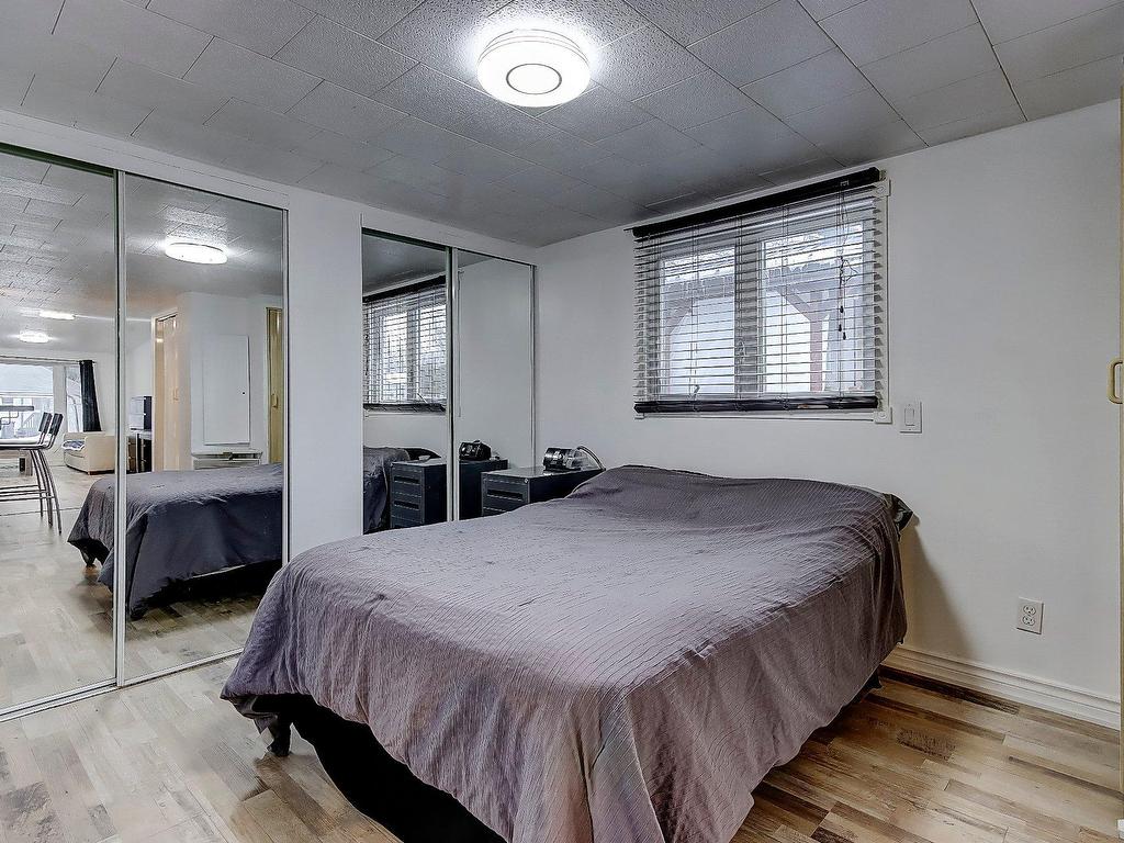 









3950


Boul. Sir-Wilfrid-Laurier

, 128,
Longueuil (Saint-Hubert),




QC
J3Y5Y9

