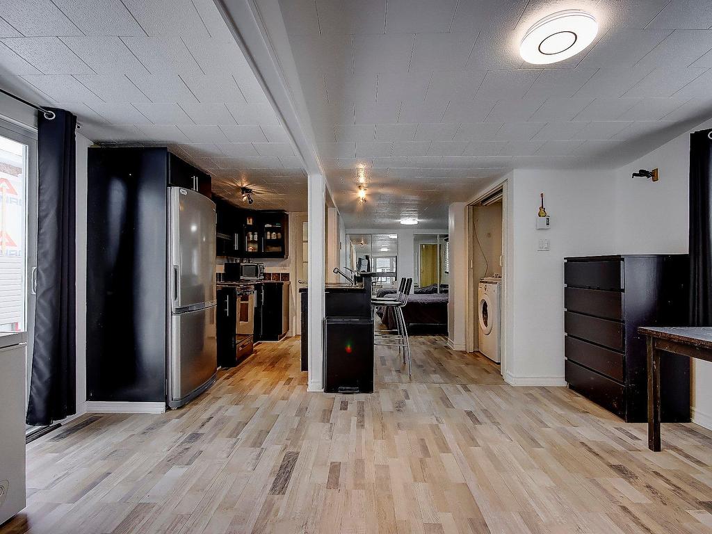 









3950


Boul. Sir-Wilfrid-Laurier

, 128,
Longueuil (Saint-Hubert),




QC
J3Y5Y9

