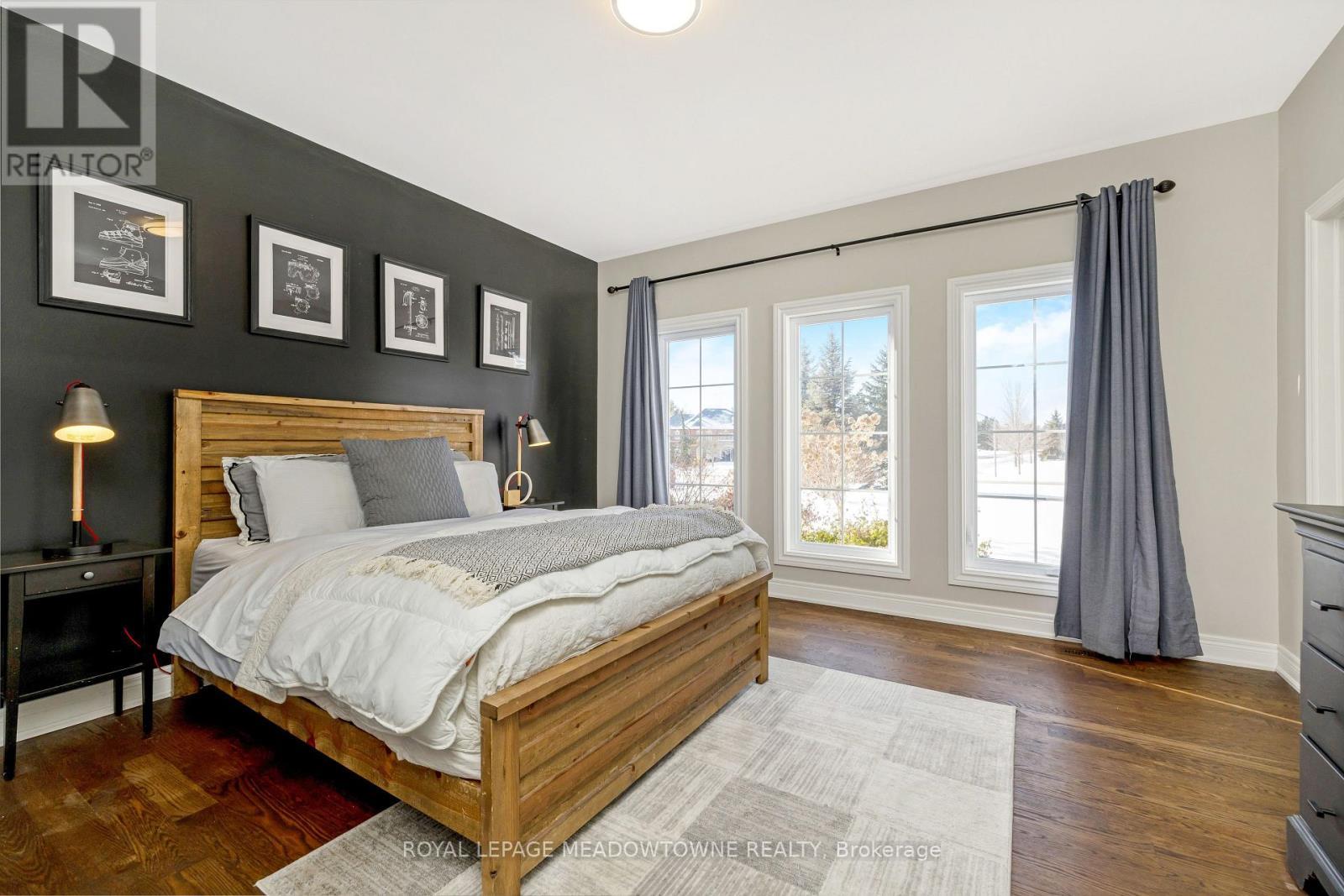 












11490 INGLIS DRIVE

,
Milton,




Ontario
L0P1B0

