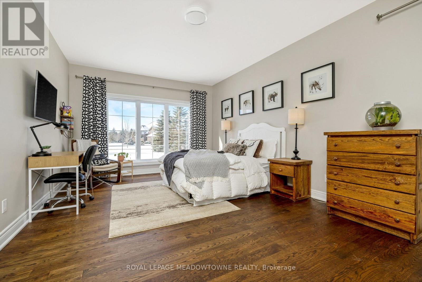 












11490 INGLIS DRIVE

,
Milton,




Ontario
L0P1B0

