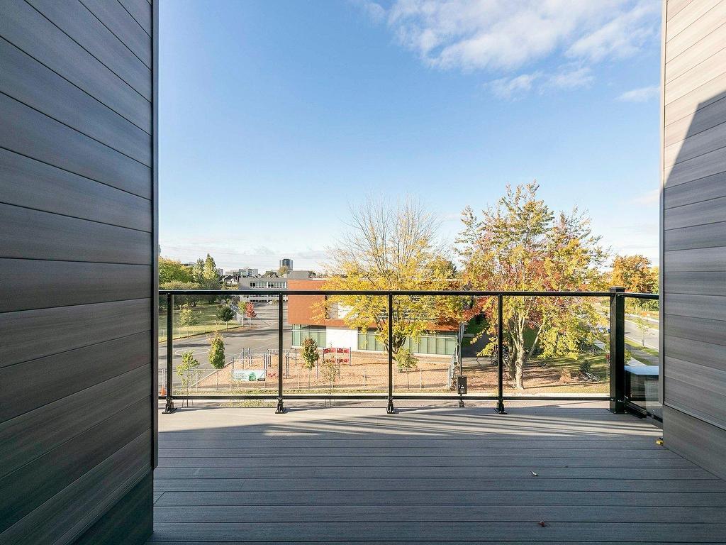 









3375Z


Rue Colbeck

,
Brossard,




QC
J4Z0S6

