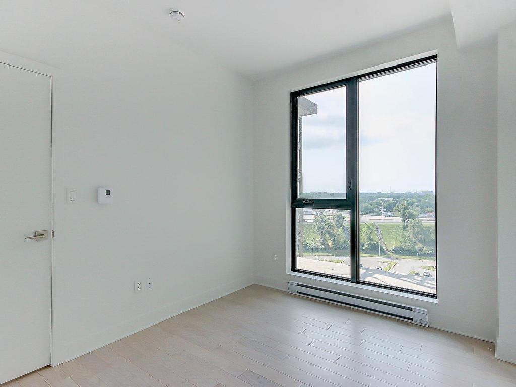









200


Rue Marie-Charles-Le Moyne

, 1120,
Longueuil (Le Vieux-Longueuil),




QC
J4K8C2

