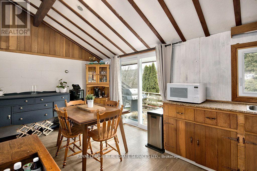 












3 - 566237 SIDEROAD 7A

,
Grey Highlands,




Ontario
N0C1G0

