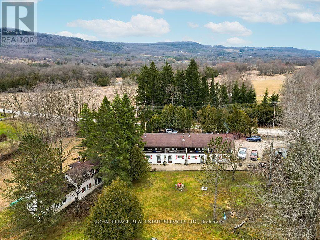 












3 - 566237 SIDEROAD 7A

,
Grey Highlands,




Ontario
N0C1G0

