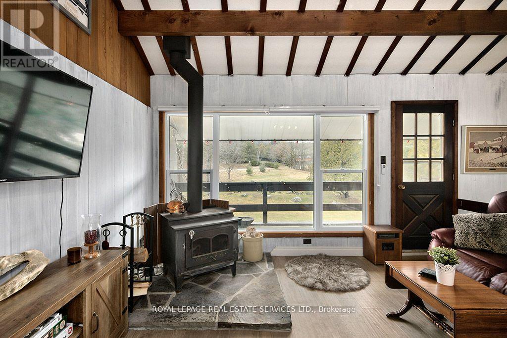 












3 - 566237 SIDEROAD 7A

,
Grey Highlands,




Ontario
N0C1G0

