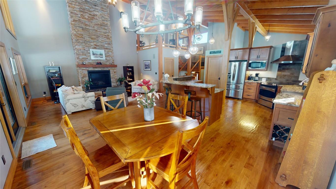 









184


River

Drive,
Cranbrook,




BC
V1C 0C6

