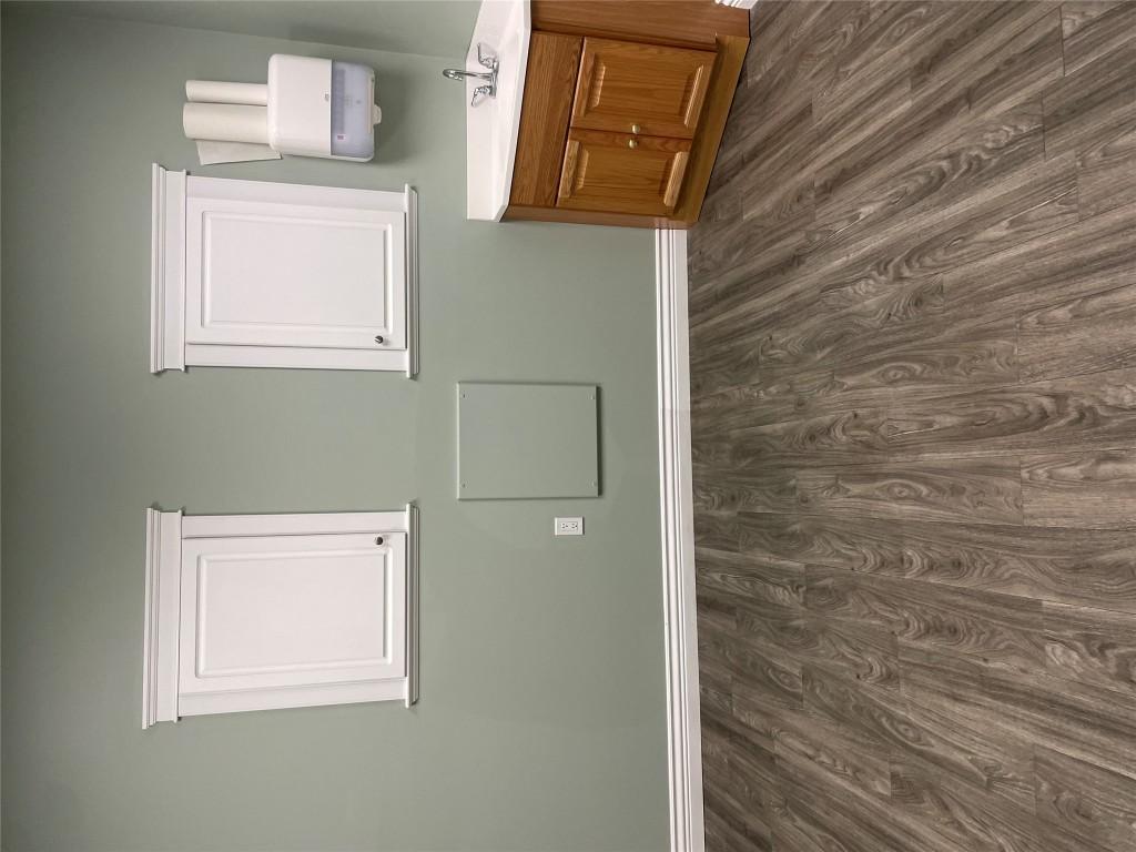 









3309


31

Avenue, A,
Vernon,




BC
V1T 2H4

