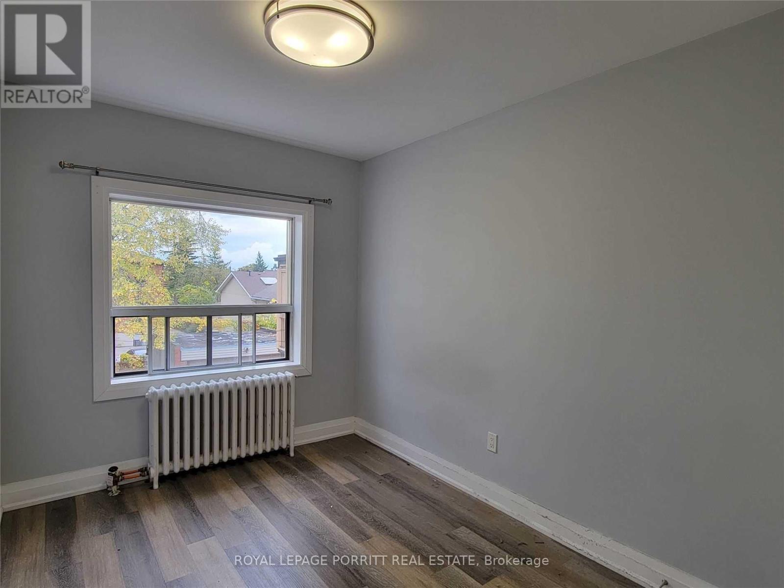 












#3 - 3465 LAKE SHORE BOULEVARD W

,
Toronto,




Ontario
M8W1N2

