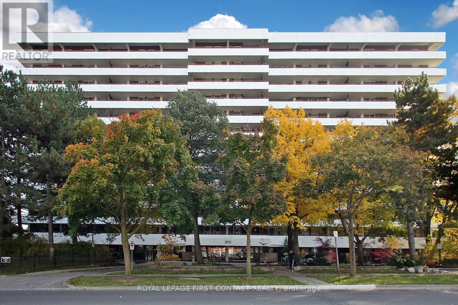 












102 - 1 ROYAL ORCHARD BOULEVARD

,
Markham,




Ontario
L3T3C2

