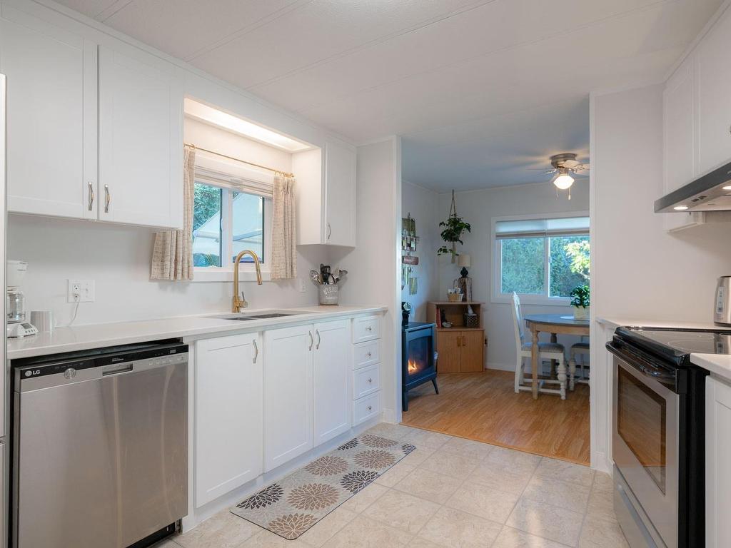 









5150


Christie

Rd, 27,
Ladysmith,




BC
V9G 1J2

