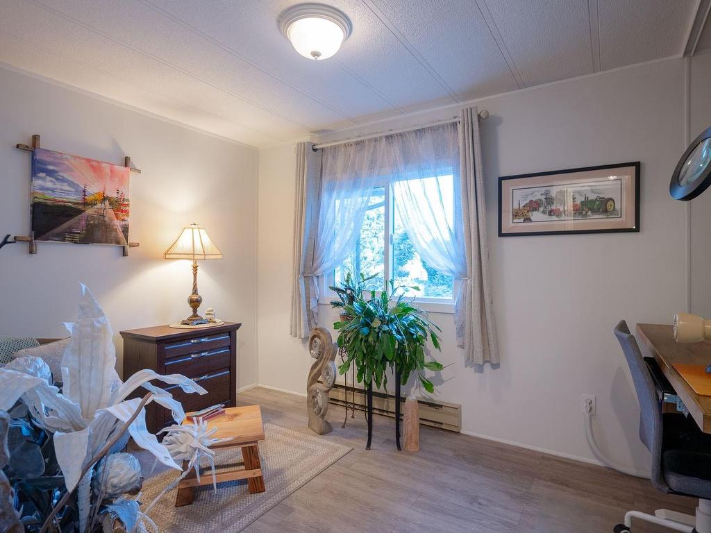 









5150


Christie

Rd, 27,
Ladysmith,




BC
V9G 1J2

