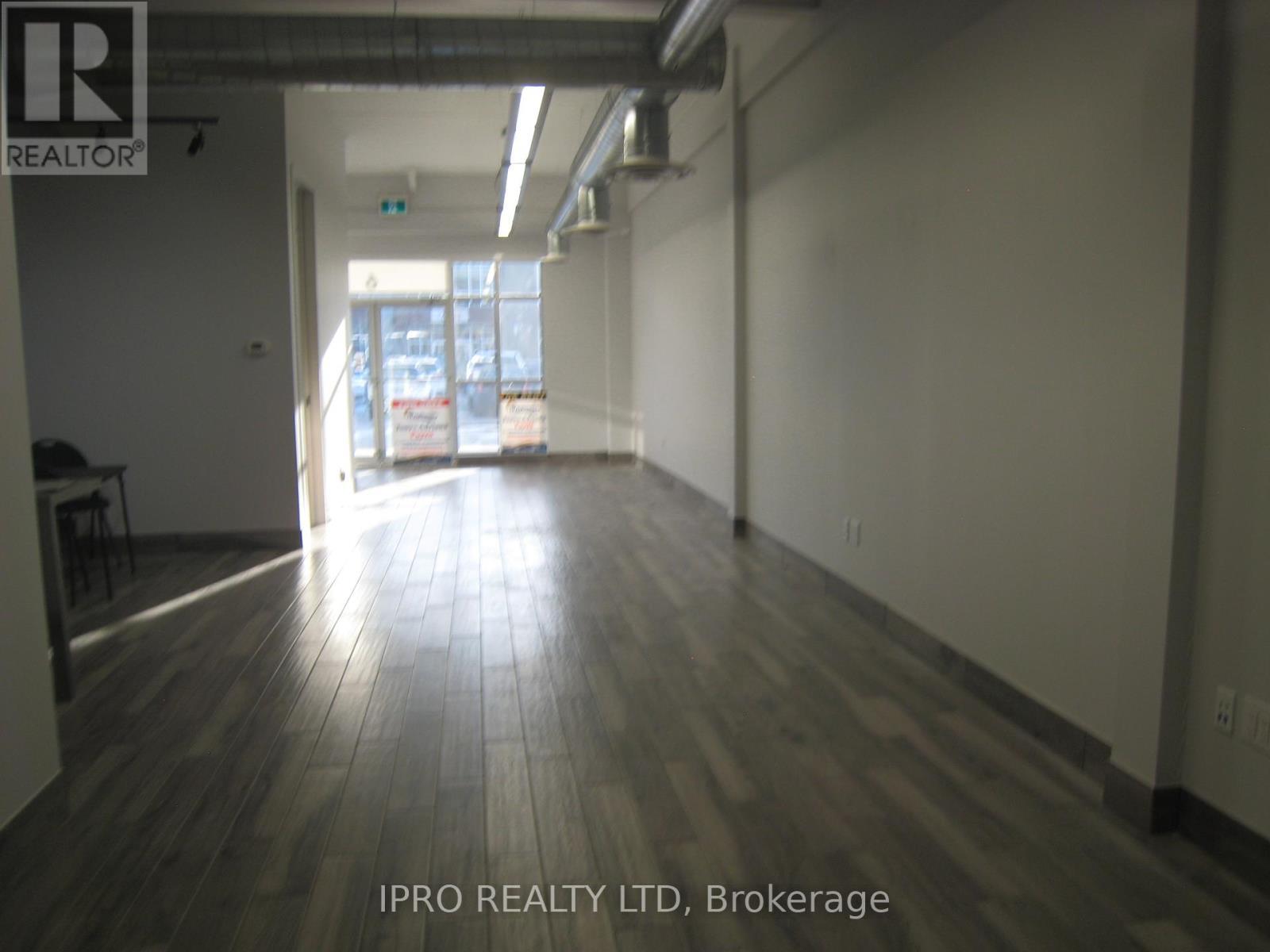 












6 - 217 SPEERS ROAD

,
Oakville,




Ontario
L6K0J3

