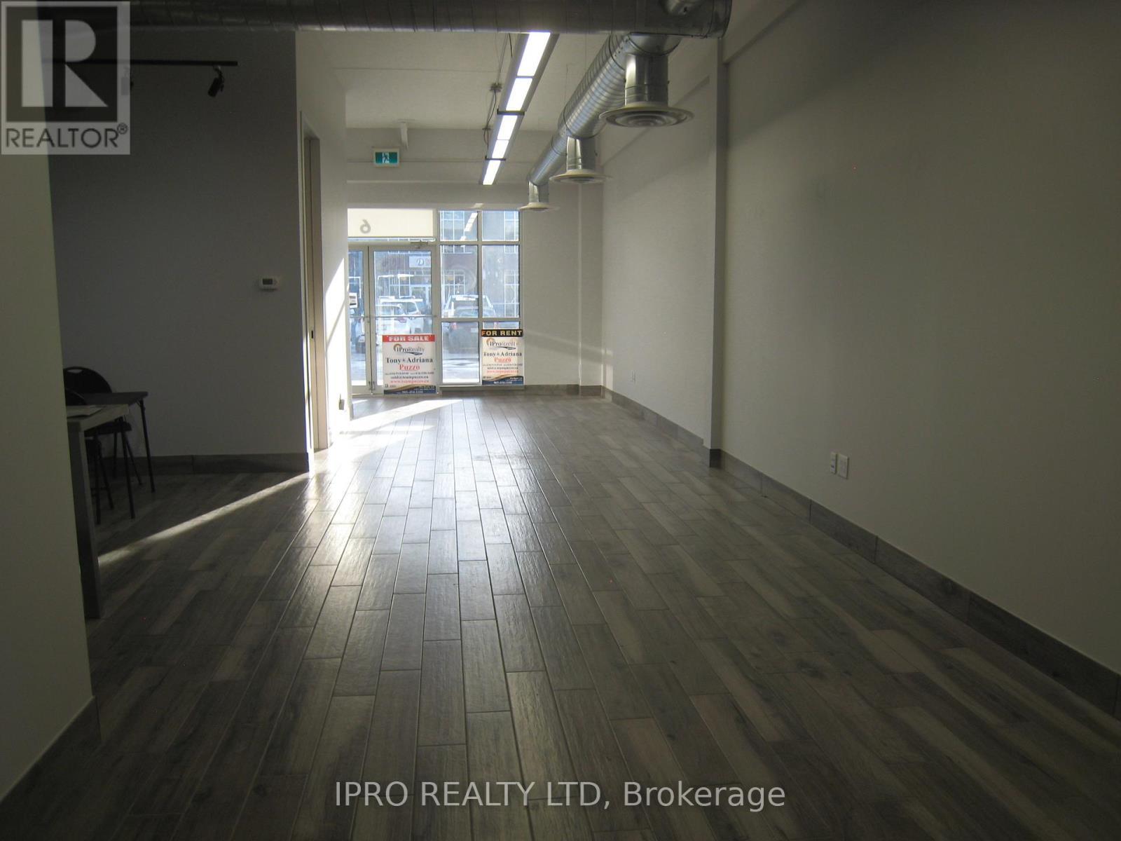 












6 - 217 SPEERS ROAD

,
Oakville,




Ontario
L6K0J3

