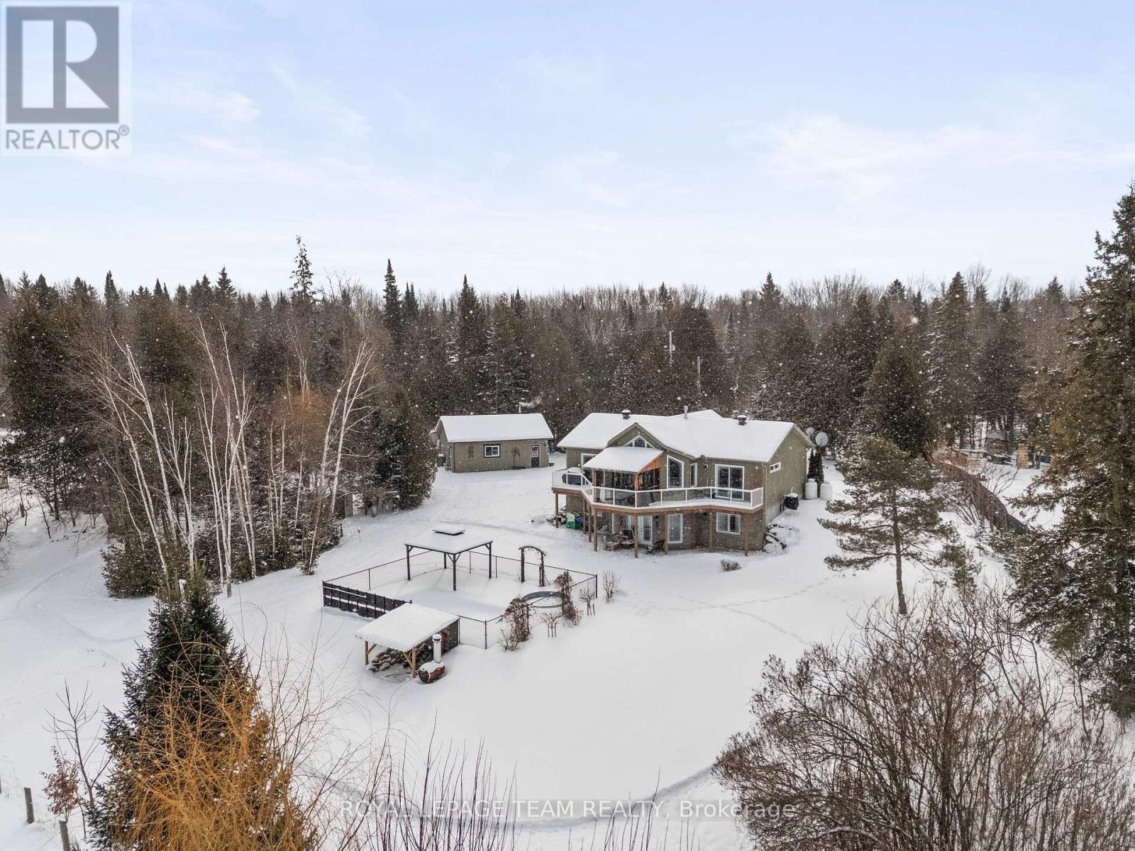 












4372 RIVER ROAD

,
Horton,




Ontario
K7V3Z8

