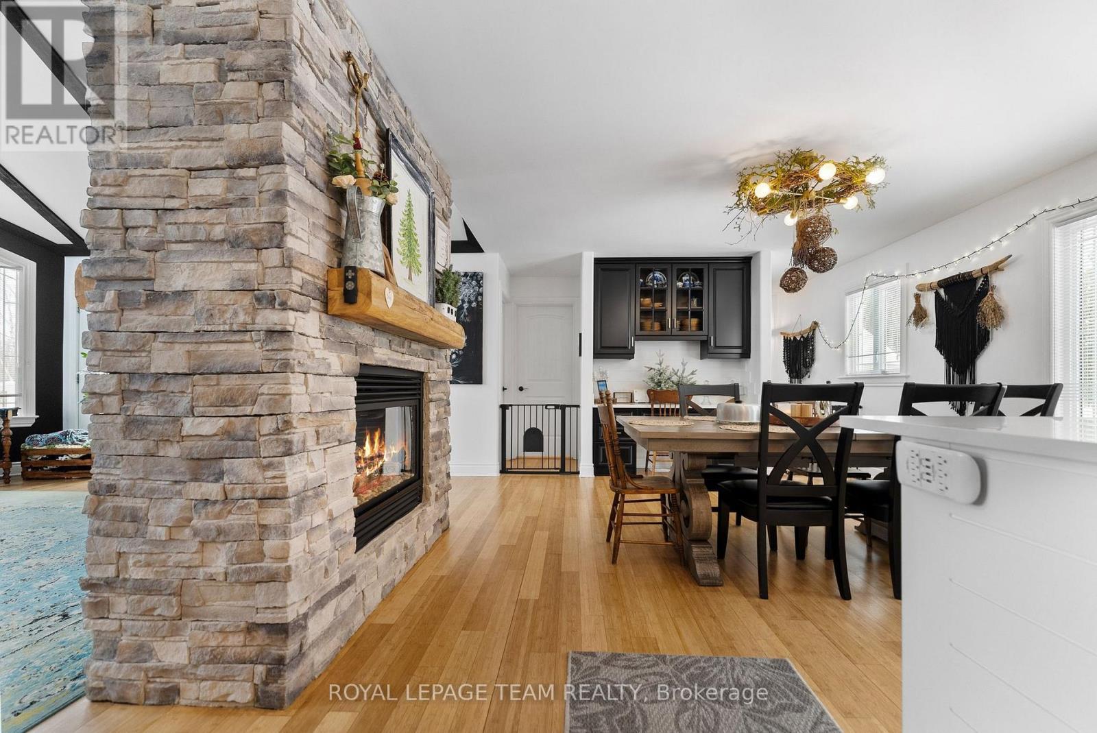 












4372 RIVER ROAD

,
Horton,




Ontario
K7V3Z8

