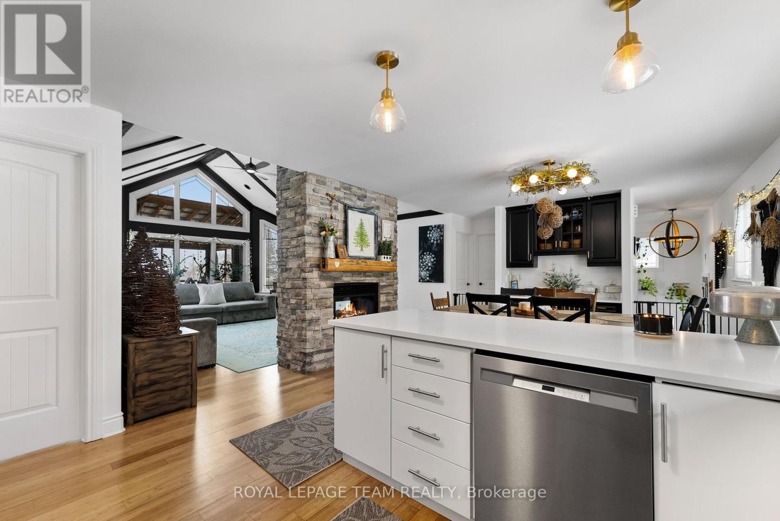 












4372 RIVER ROAD

,
Horton,




Ontario
K7V3Z8

