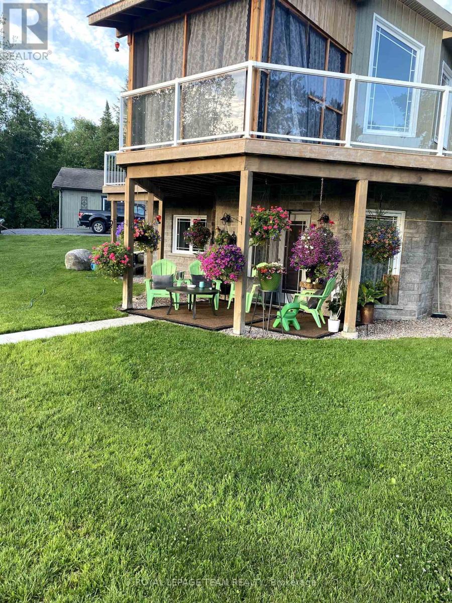 












4372 RIVER ROAD

,
Horton,




Ontario
K7V3Z8

