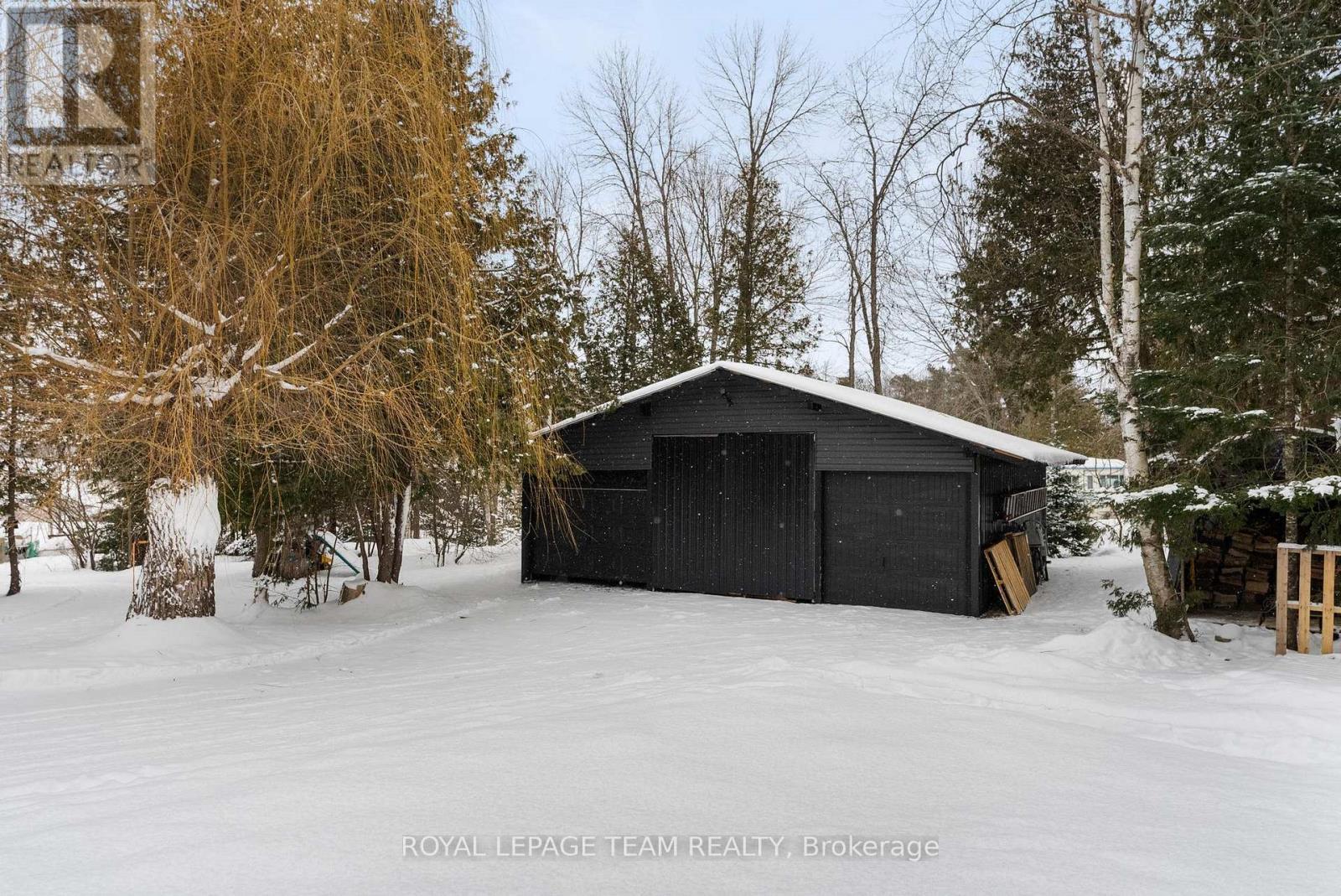 












4372 RIVER ROAD

,
Horton,




Ontario
K7V3Z8


