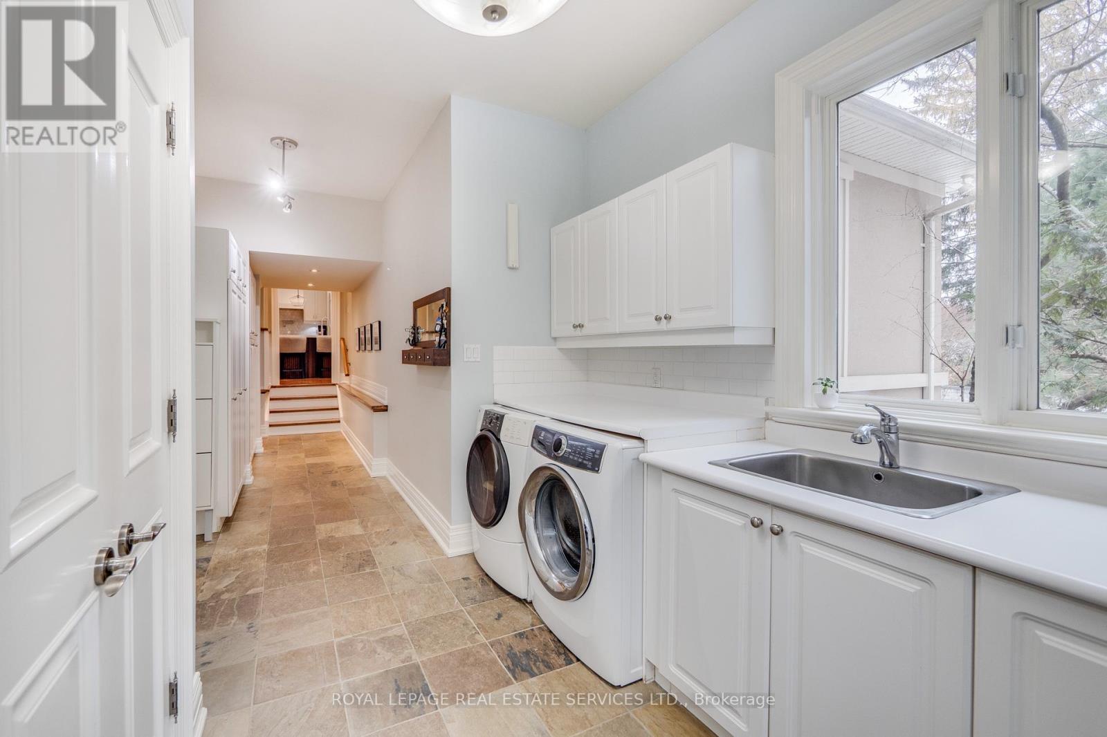 












503 MEADOW WOOD ROAD

,
Mississauga,




Ontario
L5J2S4

