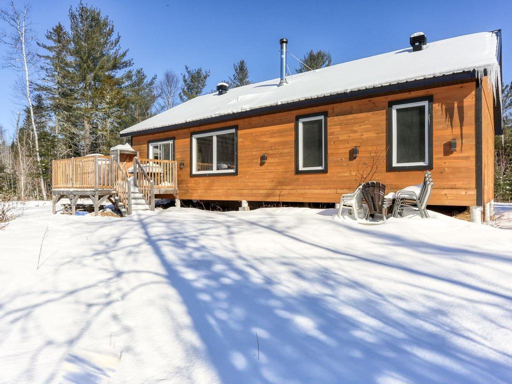 









971


Ch. Doucet

,
Trois-Rives,




QC
G0X2C0


