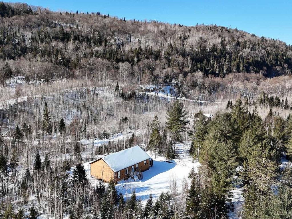 









971


Ch. Doucet

,
Trois-Rives,




QC
G0X2C0

