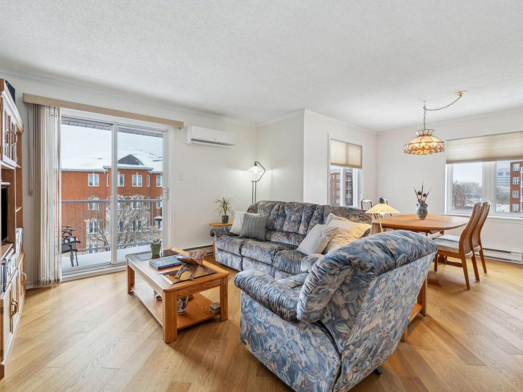 









84


Rue de Rouville

, 4,
Gatineau (Gatineau),




QC
J8T8L9

