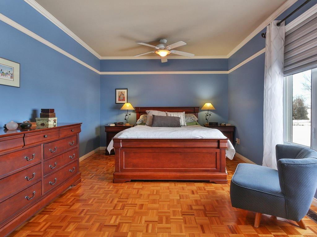 









1112


Rue Henri-Laflamme

,
Saint-Jean-sur-Richelieu,




QC
J2X5H2

