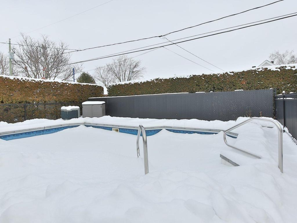 









1112


Rue Henri-Laflamme

,
Saint-Jean-sur-Richelieu,




QC
J2X5H2

