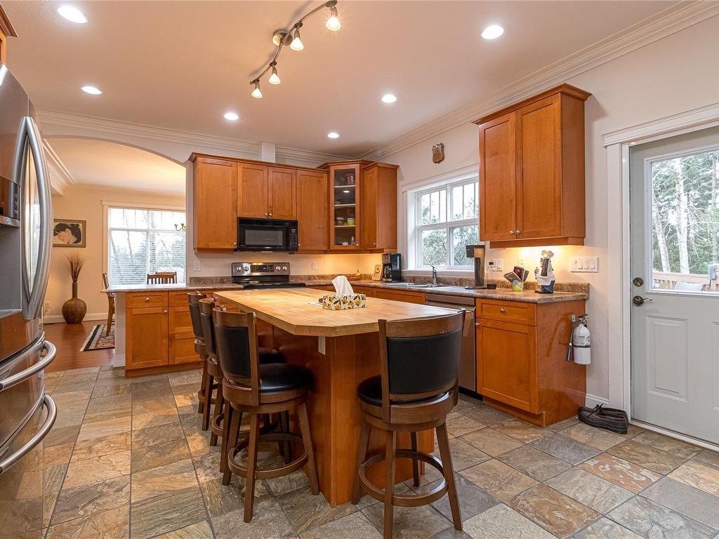 









2559


Myles Lake

Rd,
Nanaimo,




BC
V9X 1E7

