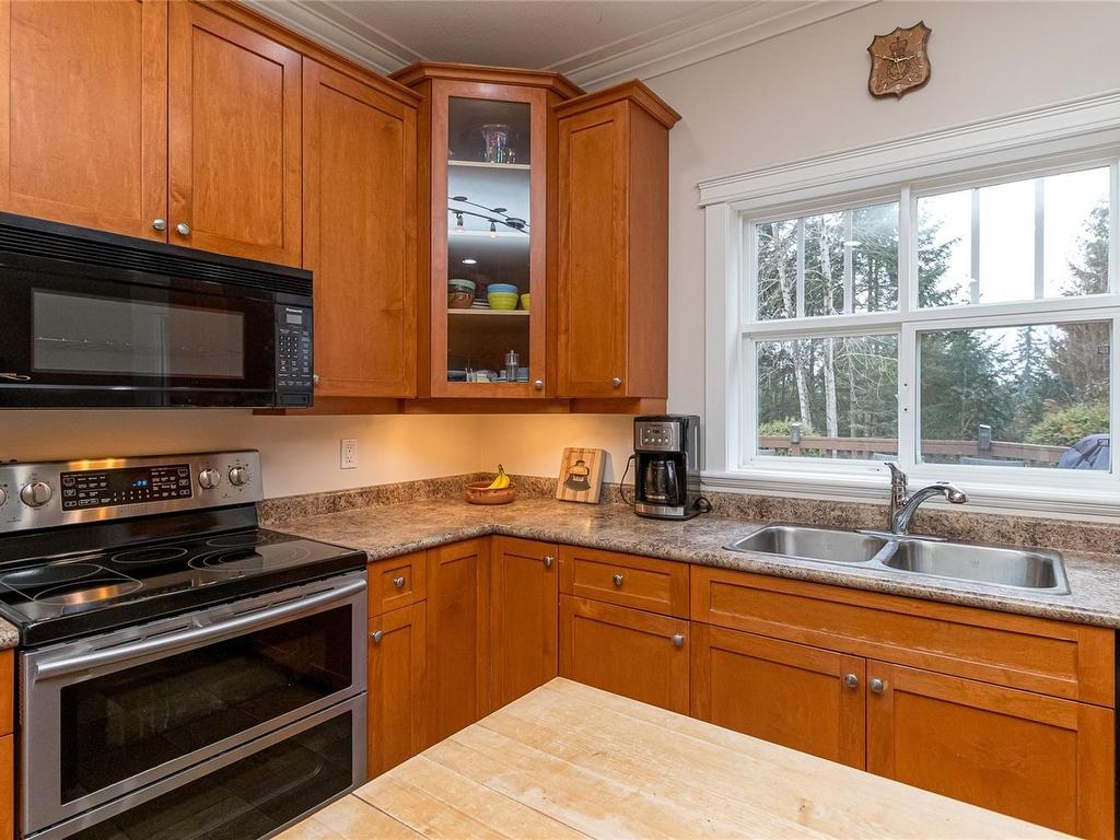 









2559


Myles Lake

Rd,
Nanaimo,




BC
V9X 1E7

