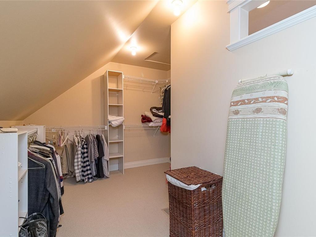 









2559


Myles Lake

Rd,
Nanaimo,




BC
V9X 1E7

