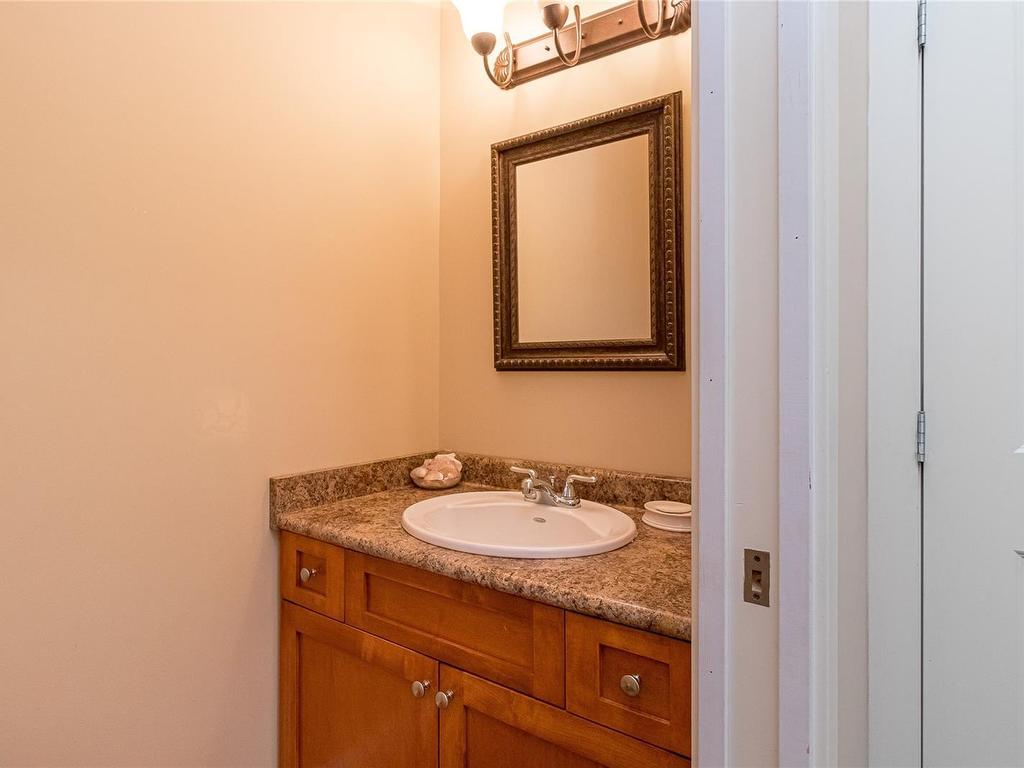 









2559


Myles Lake

Rd,
Nanaimo,




BC
V9X 1E7

