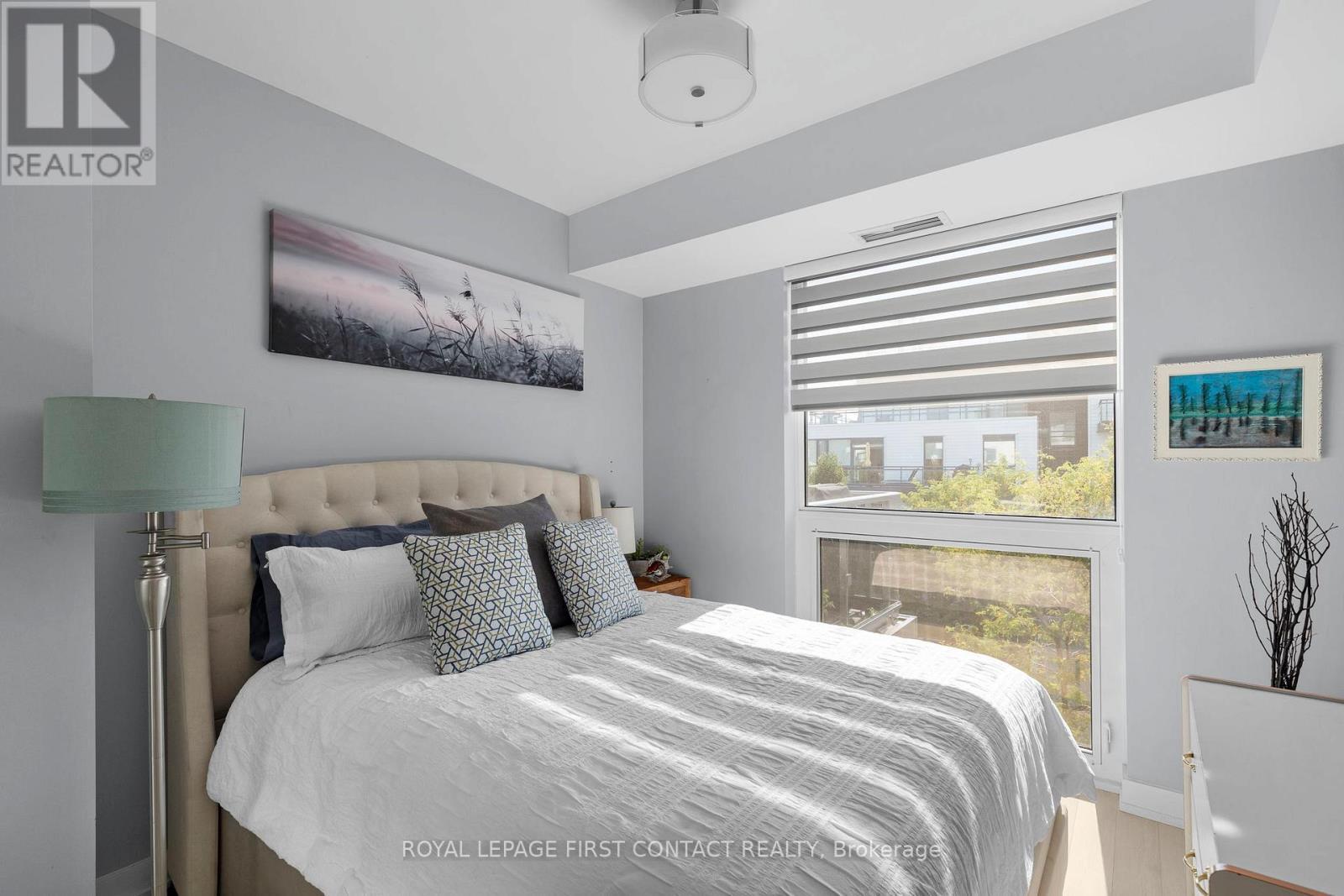 












C320 - 301 SEA RAY AVENUE

,
Innisfil,




Ontario
L9S2P7

