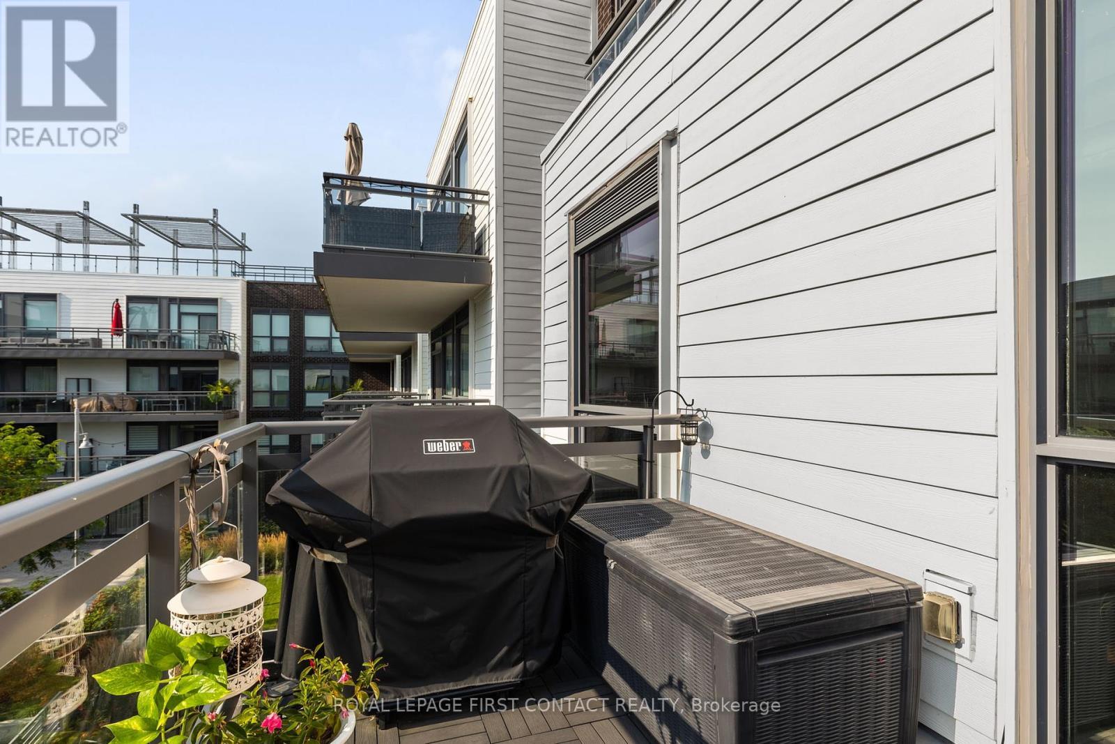 












C320 - 301 SEA RAY AVENUE

,
Innisfil,




Ontario
L9S2P7

