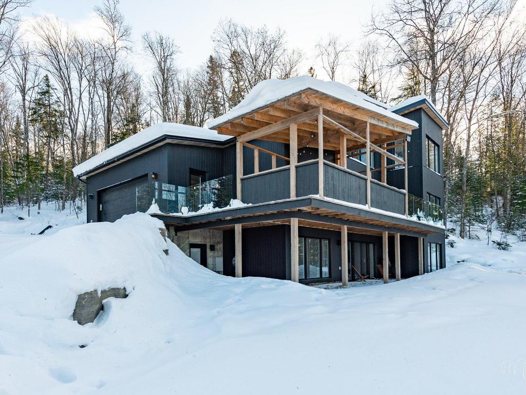 









418


Ch. du Lac-Cardin

,
Lantier,




QC
J0T1V0


