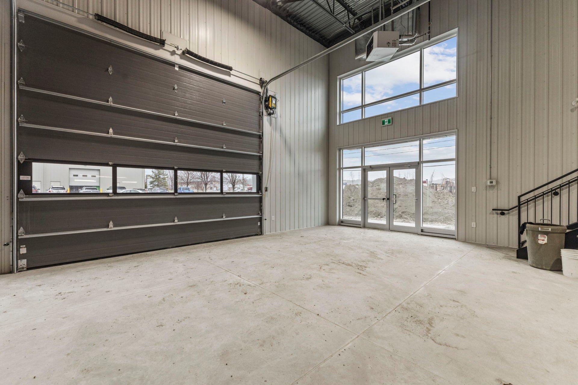 









555


Rue de Vernon

, 1,
Gatineau (Aylmer),




QC
J9J3K4

