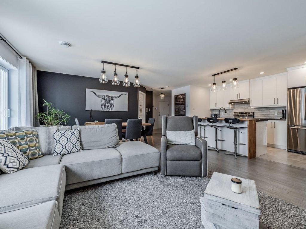 









307


Rue Ste-Catherine

, 202,
Saint-Constant,




QC
J5A0G1

