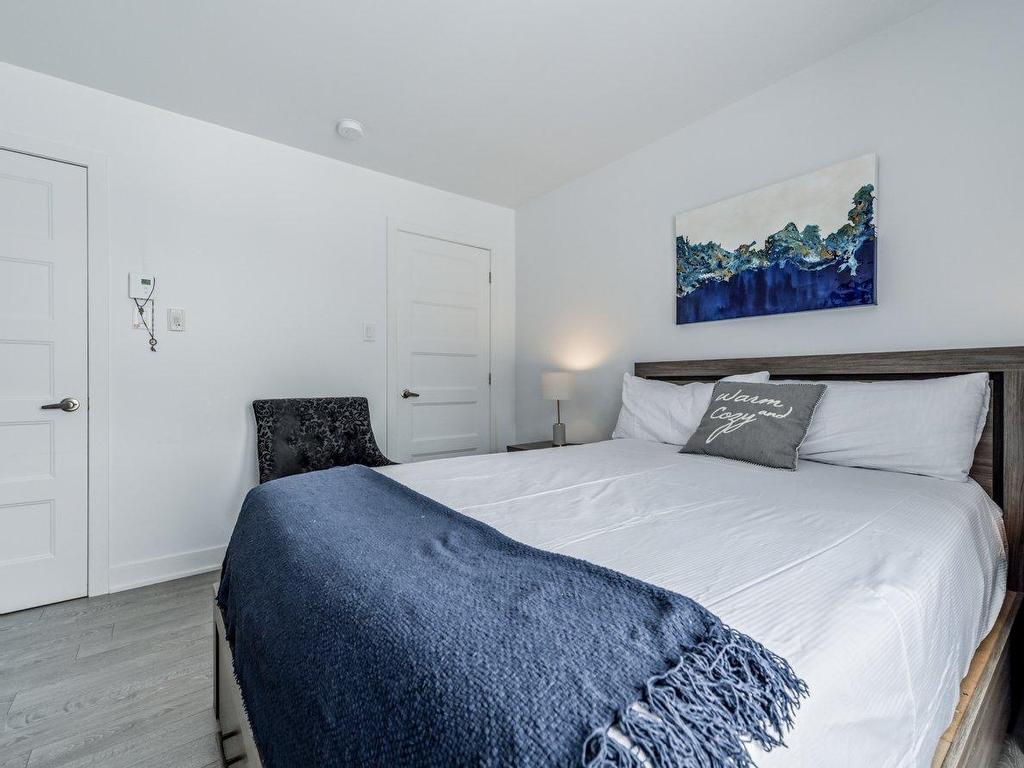 









307


Rue Ste-Catherine

, 202,
Saint-Constant,




QC
J5A0G1

